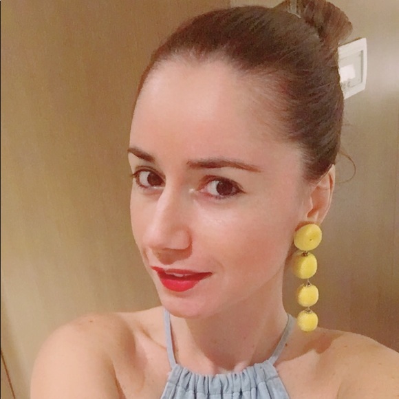 Meet your Posher, Juliana - Picture 1 of 1